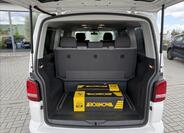 Volkswagen Multivan 23