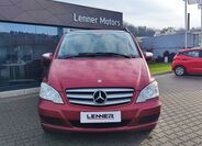 Mercedes-Benz Viano 2