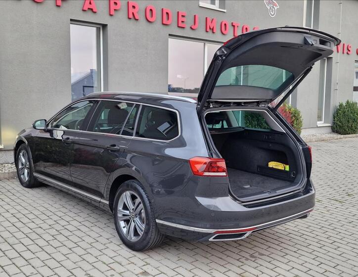 Volkswagen Passat 41