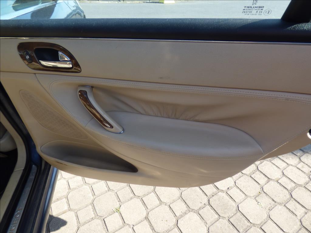Peugeot 607 23