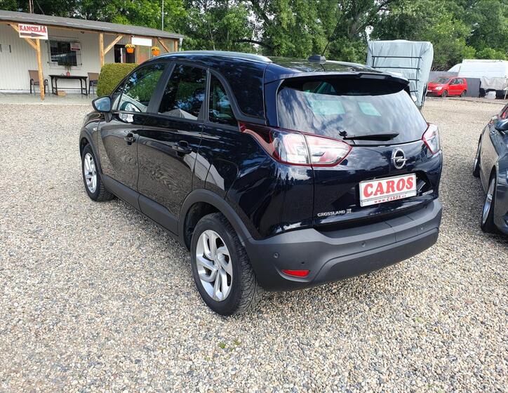 Opel Crossland X 4