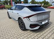 KIA EV6 5