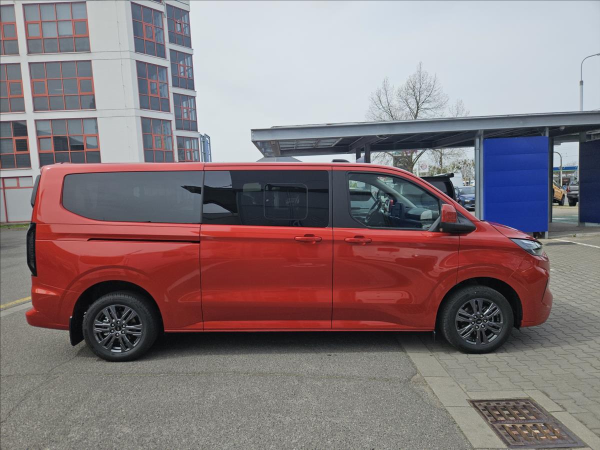 Ford Tourneo Custom