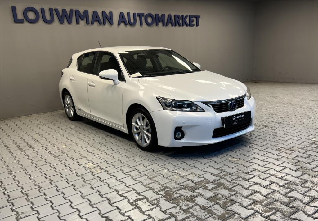 Lexus CT 200h