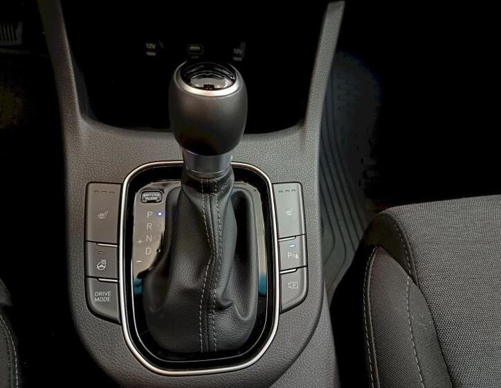 Hyundai i30 23