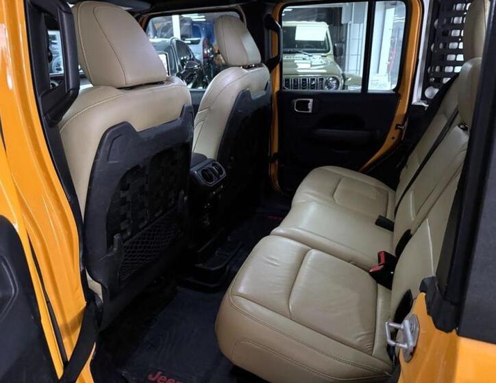 Jeep Wrangler 12