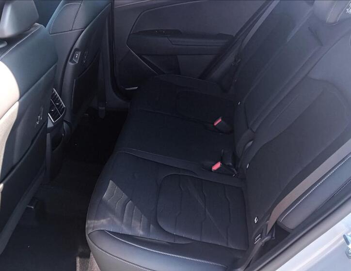 KIA Sportage 11
