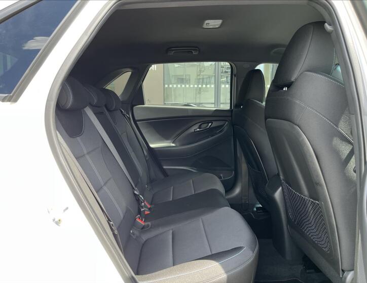 Hyundai i30 12