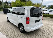 Toyota ProAce Verso 4