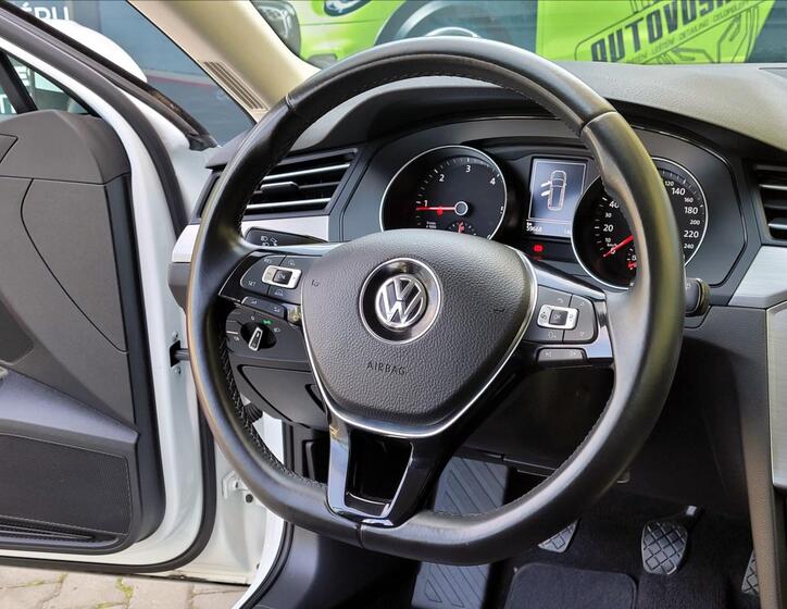 Volkswagen Passat 27