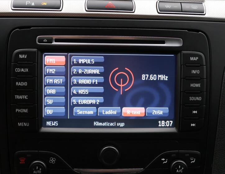 Ford Galaxy 23