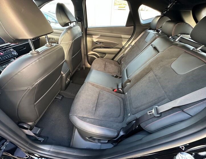 Hyundai Tucson 16