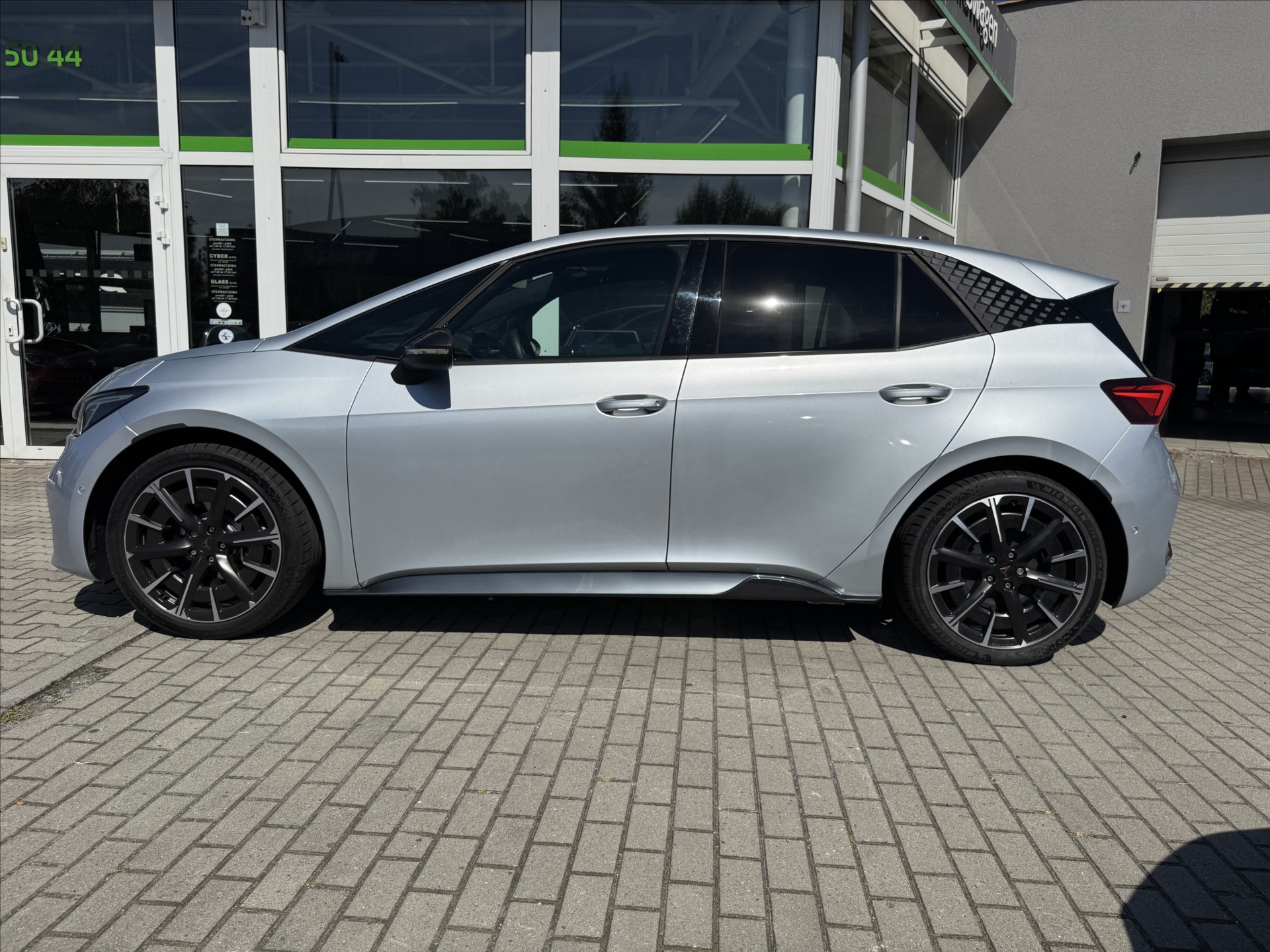 Cupra Born