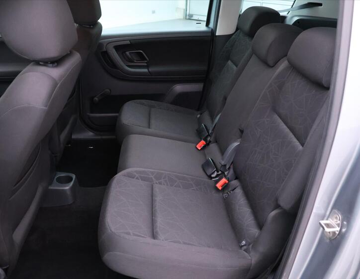 Škoda Roomster 13