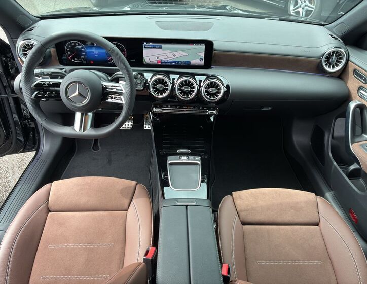 Mercedes-Benz CLA 16