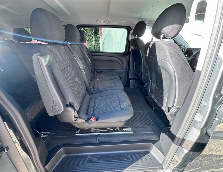 Mercedes-Benz Vito 15