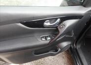 Nissan Qashqai 10