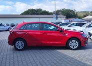 Hyundai i30 4