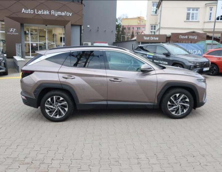 Hyundai Tucson 8