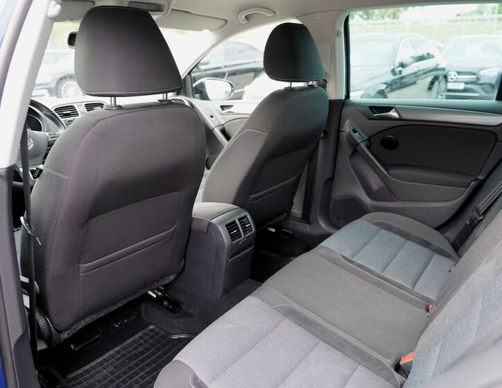 Volkswagen Golf 31