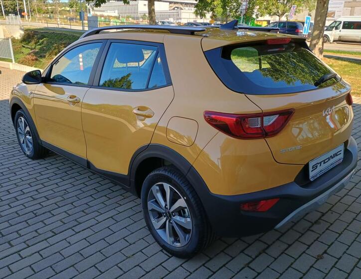 KIA Stonic 3