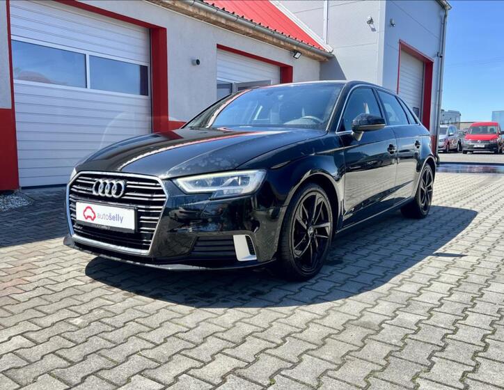Audi A3 1