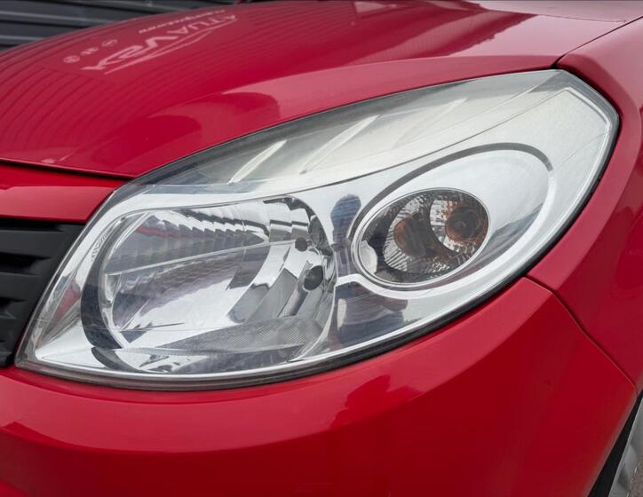 Dacia Sandero 19
