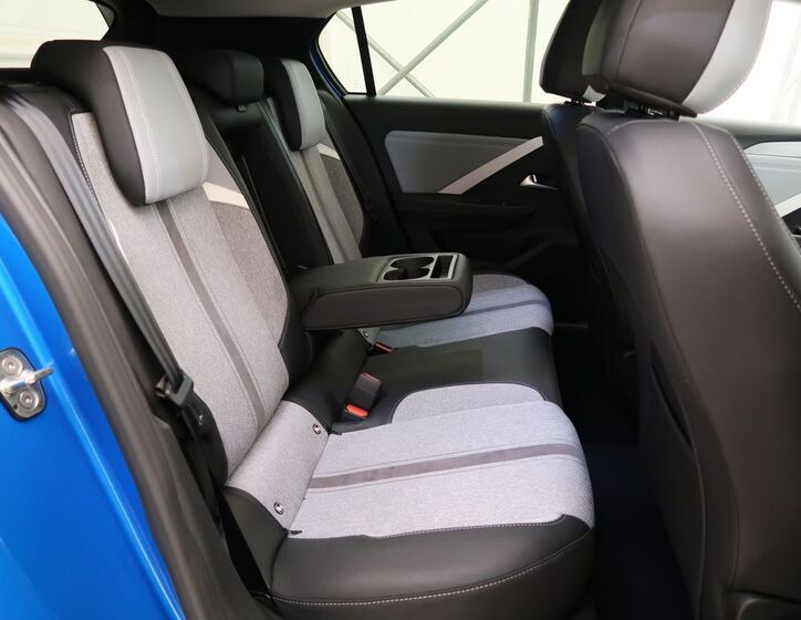 Opel Astra 28