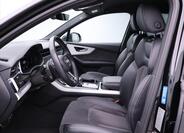 Audi Q7 13