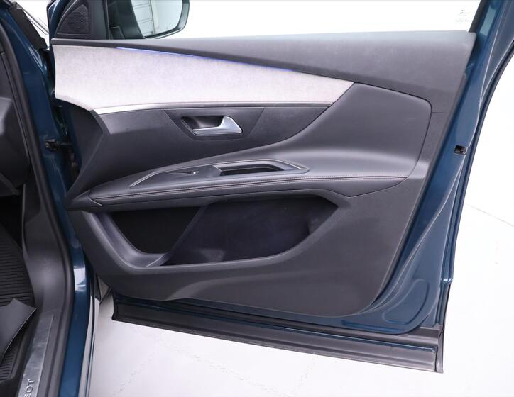 Peugeot 5008 13