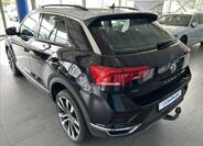 Volkswagen T-Roc 4