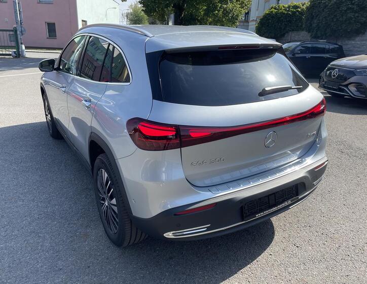 Mercedes-Benz EQA 4