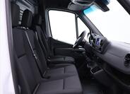 Mercedes-Benz Sprinter 14