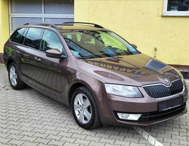Škoda Octavia 1