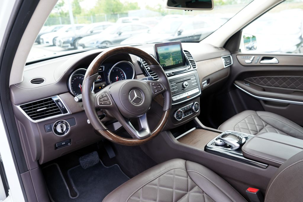Mercedes-Benz GLS