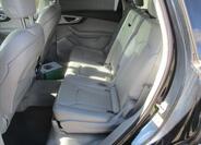 Audi Q7 8