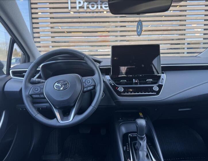 Toyota Corolla 5