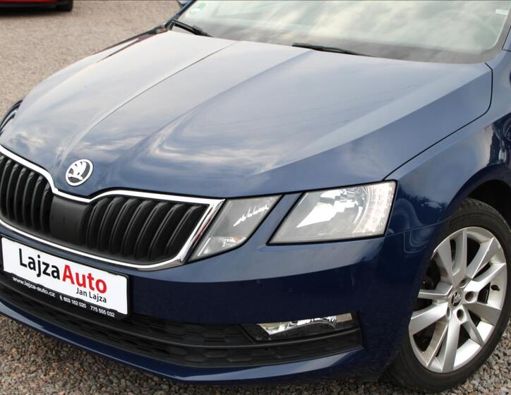 Škoda Octavia 9