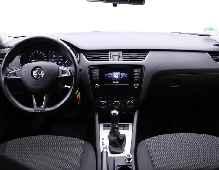 Škoda Octavia 32