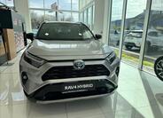 Toyota RAV4 6