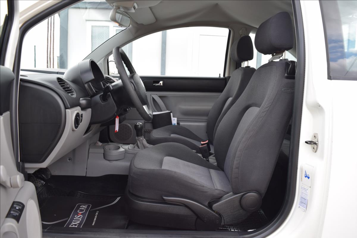 Volkswagen New Beetle