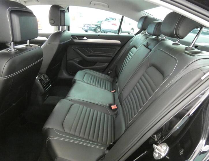 Volkswagen Passat 22