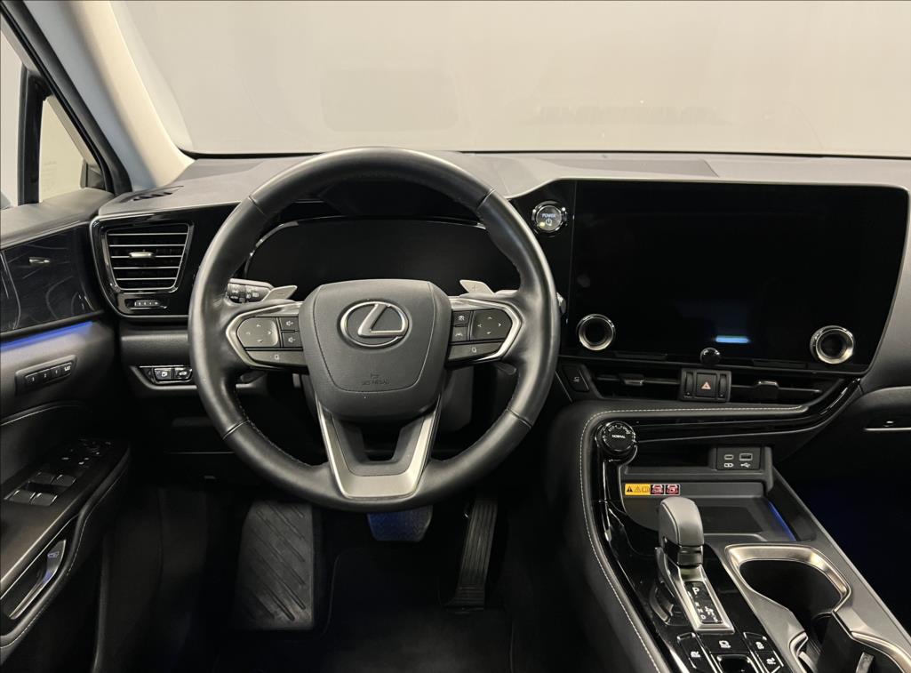Lexus NX 350h