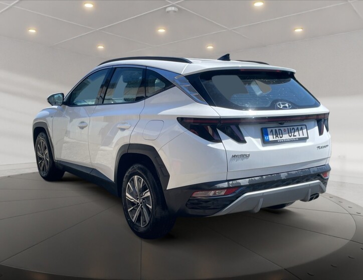 Hyundai Tucson 4