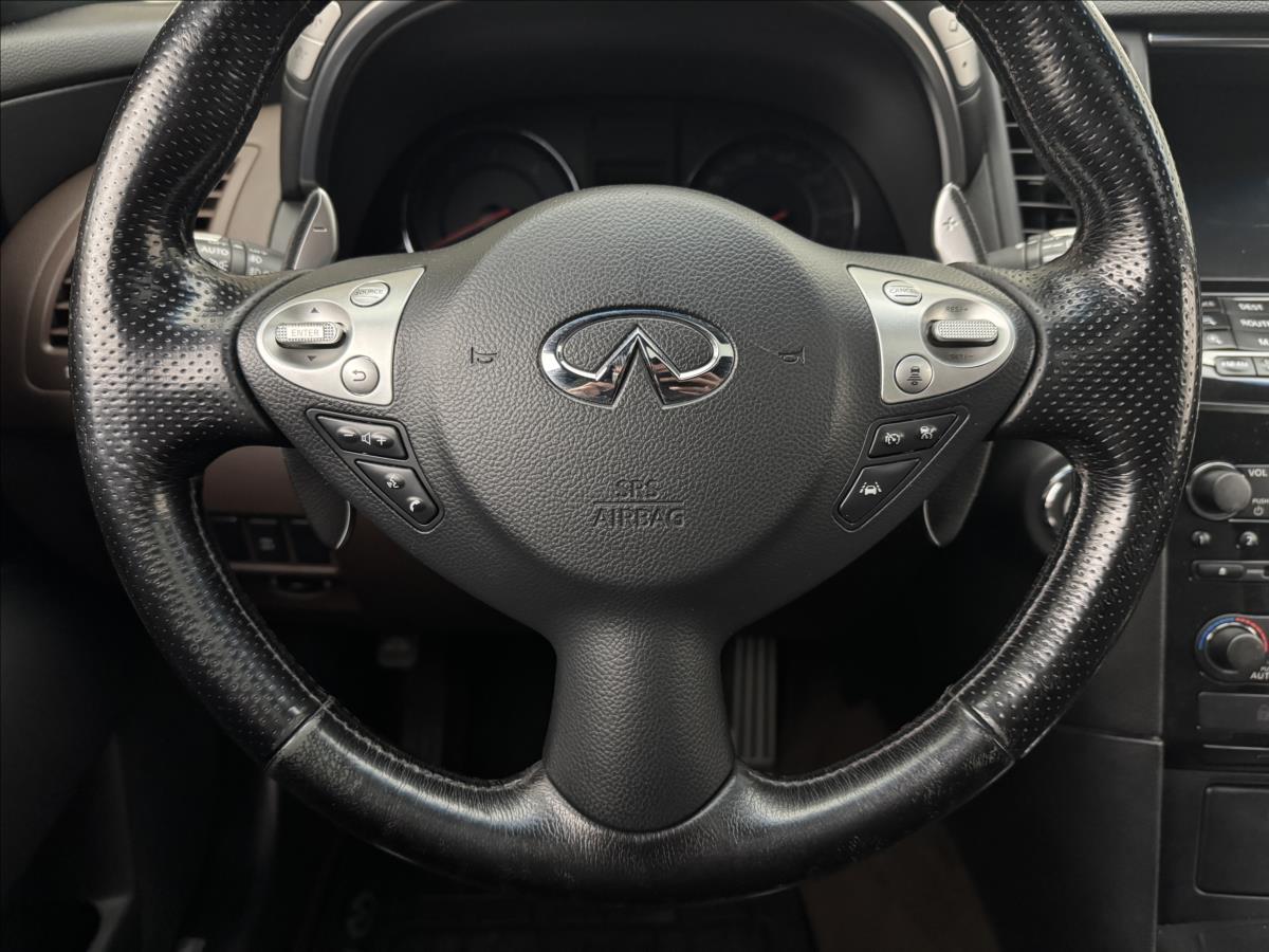 Infiniti FX30