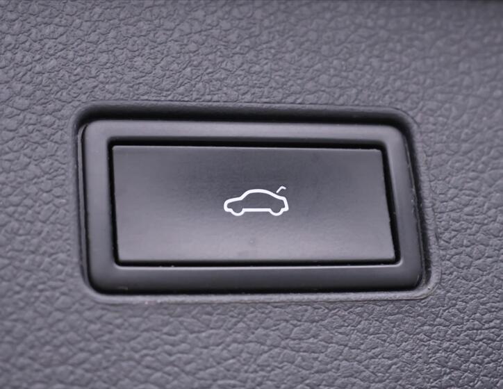 Volkswagen Passat 10