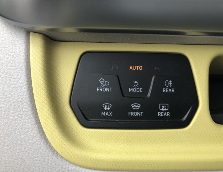 Volkswagen ID.Buzz 17