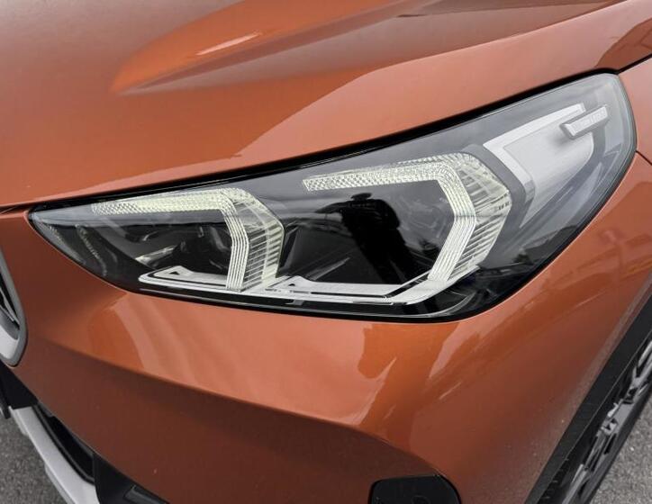 BMW X1 18