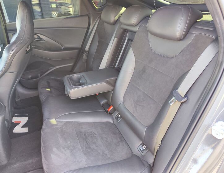 Hyundai i30 11