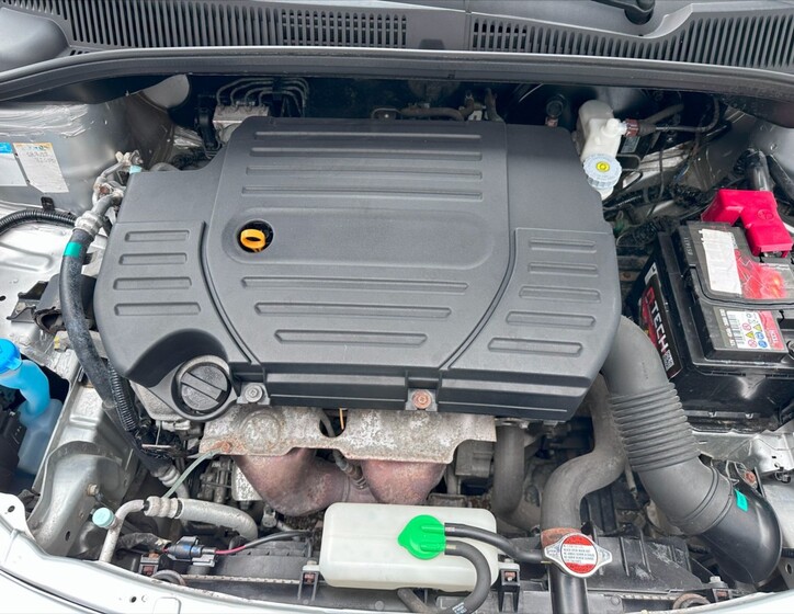 Suzuki SX4 29